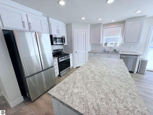 505 Ottawa Trail, Buckley, MI 49620