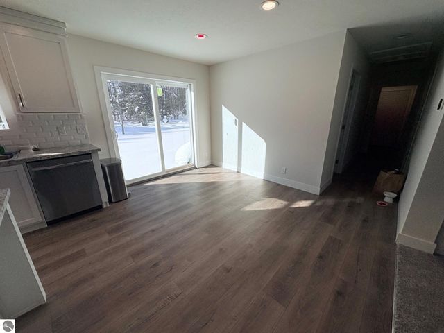 505 Ottawa Trail, Buckley, MI 49620