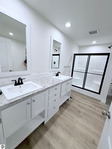 505 Ottawa Trail, Buckley, MI 49620