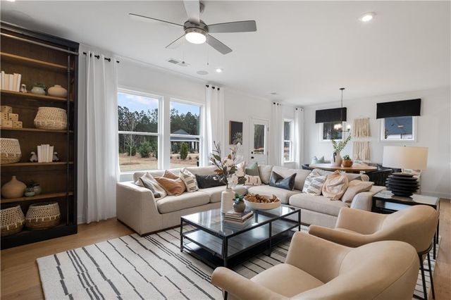 6090 Marigold Way, Atlanta, GA 30349
