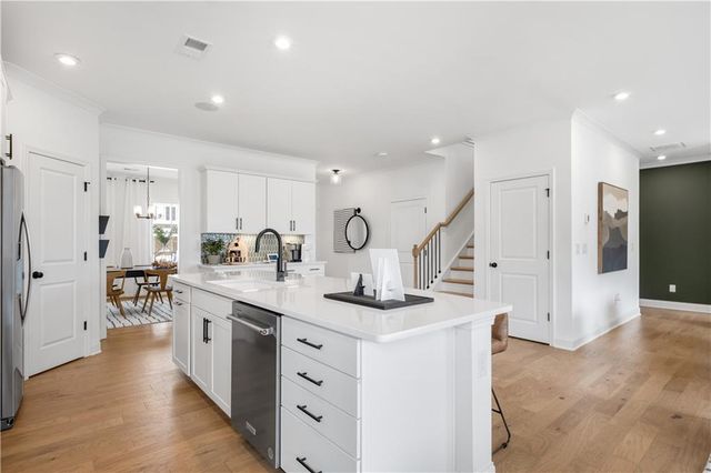 6090 Marigold Way, Atlanta, GA 30349