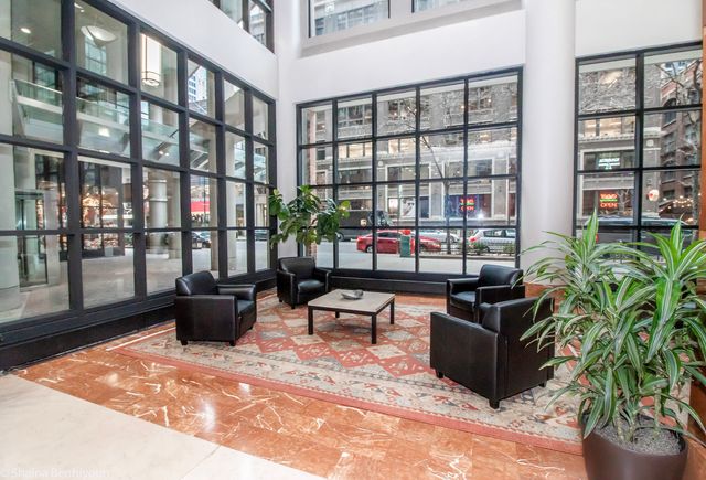 211 E Ohio Street 2515, Chicago, IL 60611