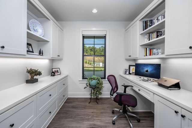 3 Eagle Cove, Maumelle, AR 72113