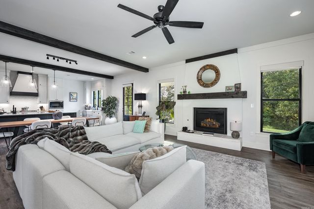 3 Eagle Cove, Maumelle, AR 72113
