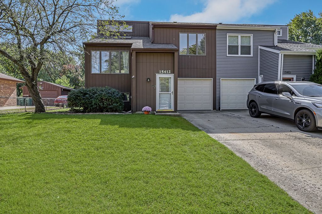 15412 S Sunshine Circle, Plainfield, IL 60544