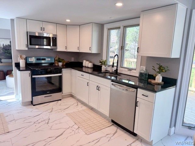 1372 Hopkins Road, Amherst, NY 14221