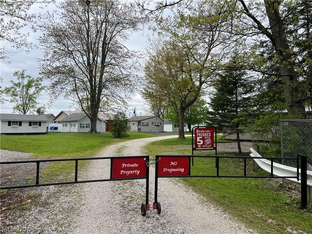 5755 Lake Road W 6, Ashtabula, OH 44004