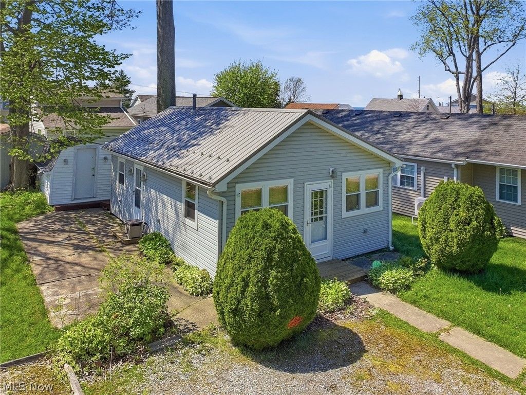 5755 Lake Road W 6, Ashtabula, OH 44004