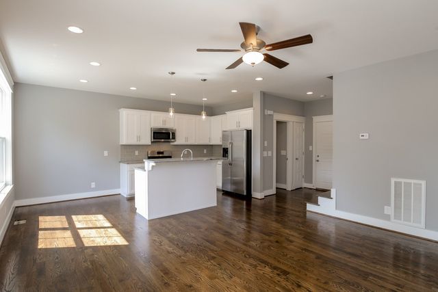 1013 13th Ave S Unit 1, Nashville, TN 37212
