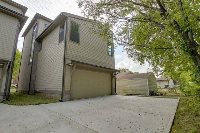 1013 13th Ave S Unit 1, Nashville, TN 37212