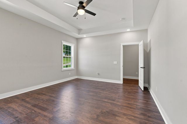 630 Bridle Path Ln, Hartsville, TN 37074
