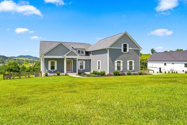 630 Bridle Path Ln, Hartsville, TN 37074