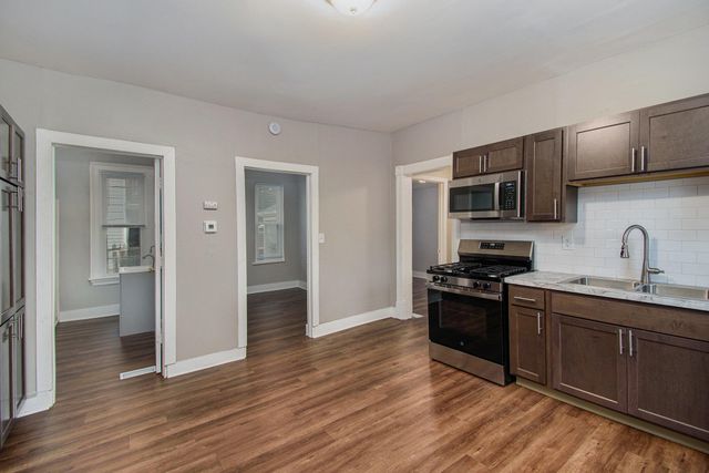 429 Laurel Street SW, Grand Rapids, MI 49503