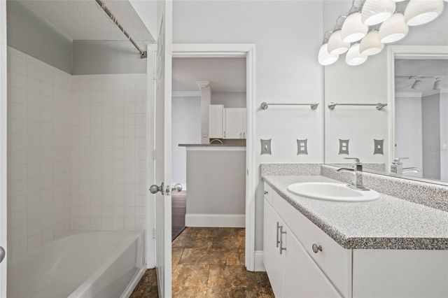 204 E SOUTH STREET 3058, Orlando, FL 32801