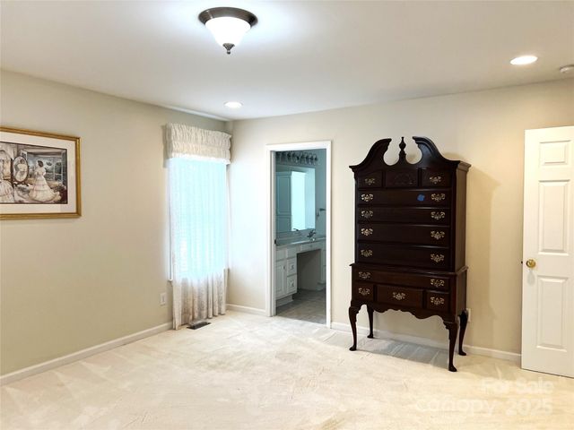 105 Winding Creek Drive, Morganton, NC 28655
