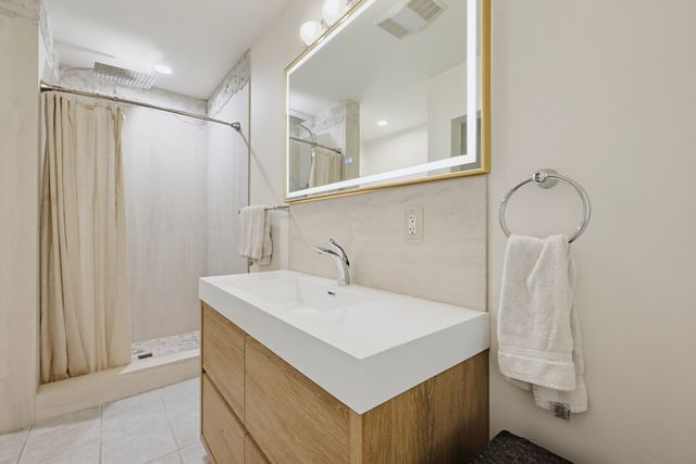 509 Ashby State Rd, Fitchburg, MA 01420