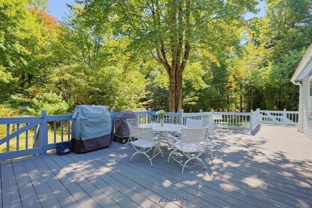 509 Ashby State Rd, Fitchburg, MA 01420