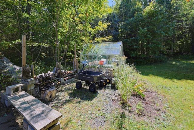509 Ashby State Rd, Fitchburg, MA 01420