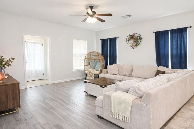 187 Colony Station, Thibodaux, LA 70301