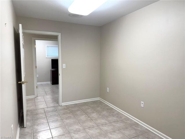 510 W Center Street, Lexington, NC 27292