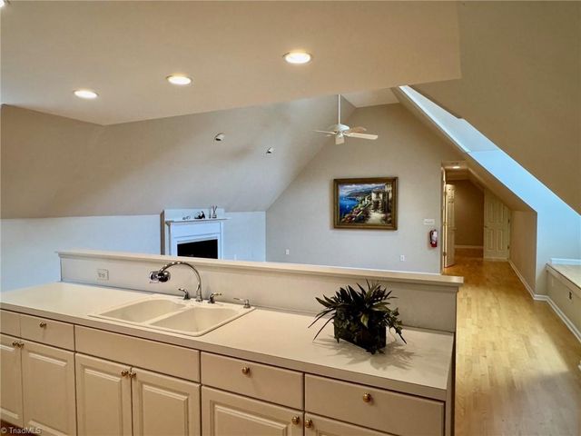 510 W Center Street, Lexington, NC 27292