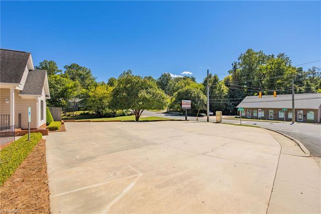 510 W Center Street, Lexington, NC 27292