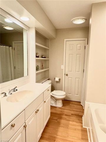 510 W Center Street, Lexington, NC 27292