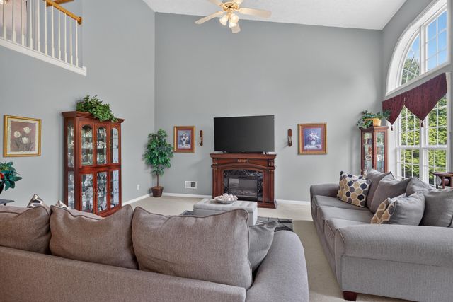 5072 Middleton Place, Lexington, KY 40515