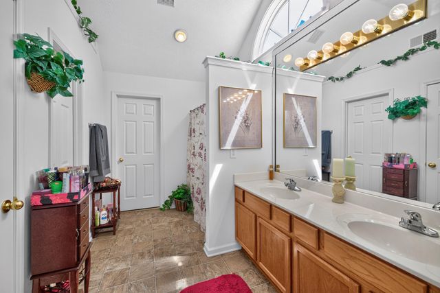 5072 Middleton Place, Lexington, KY 40515