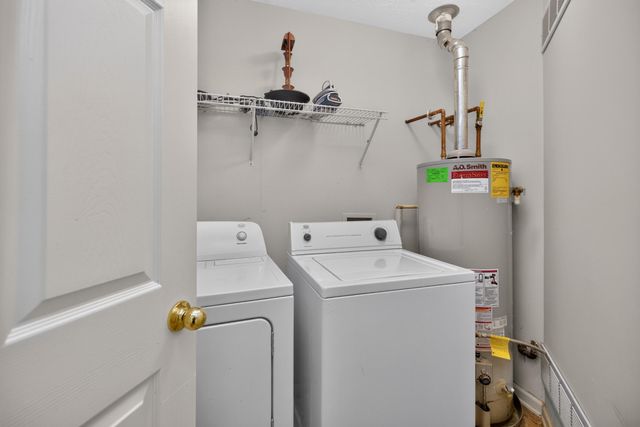 5072 Middleton Place, Lexington, KY 40515