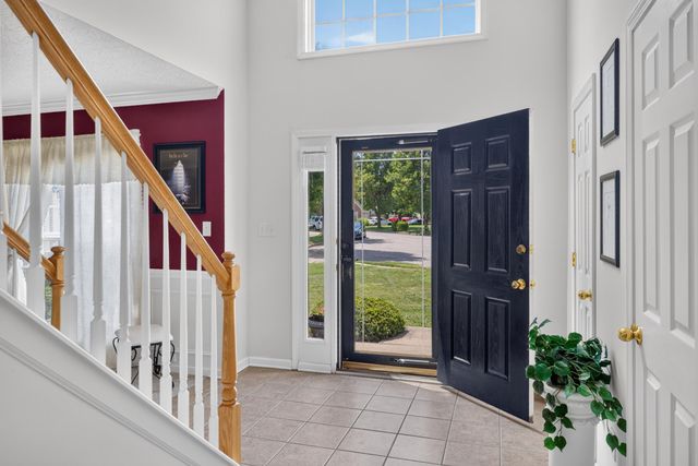 5072 Middleton Place, Lexington, KY 40515