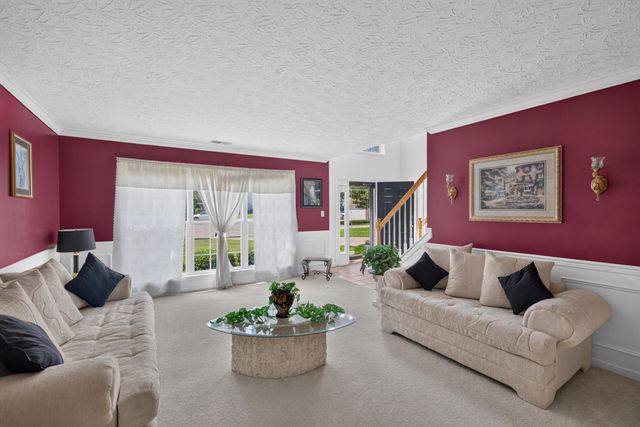 5072 Middleton Place, Lexington, KY 40515