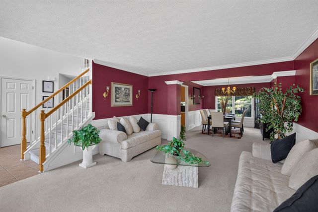 5072 Middleton Place, Lexington, KY 40515