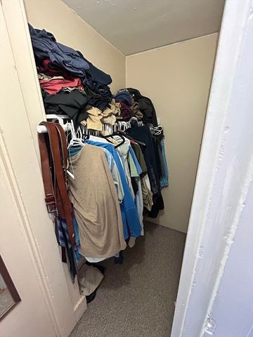 9 Crescent Square 00, Newton, MA 02458