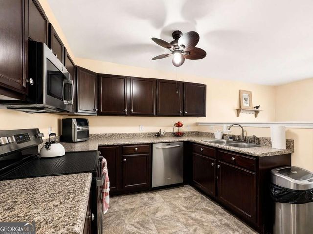 238 Raleigh Way, Villa Rica, GA 30180