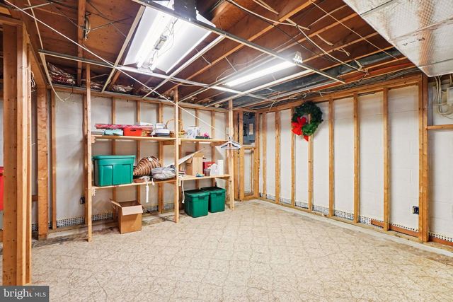 3925 SULLIVAN ST, Mechanicsburg, PA 17050