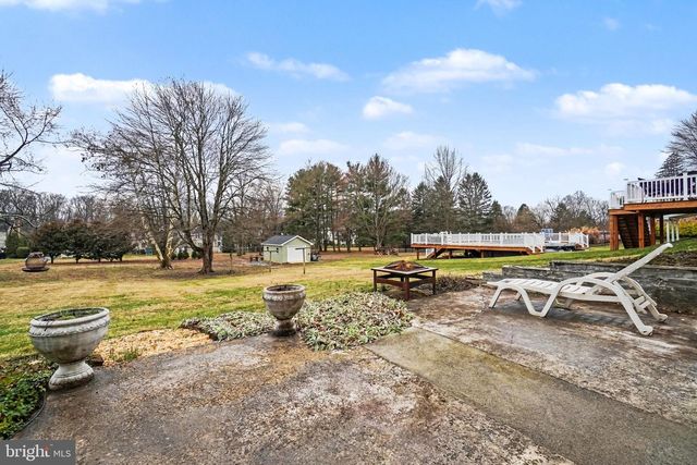 3925 SULLIVAN ST, Mechanicsburg, PA 17050