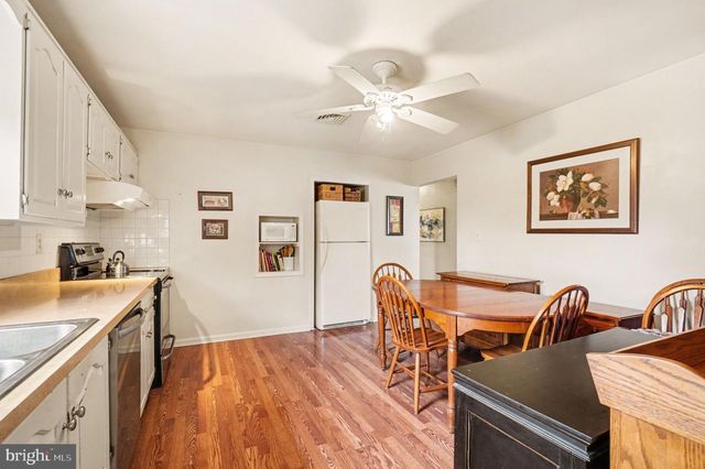 3925 SULLIVAN ST, Mechanicsburg, PA 17050