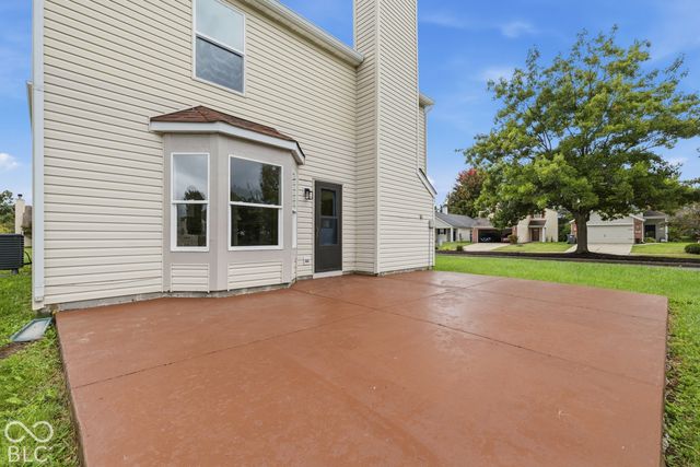 9220 Allegro Drive, Indianapolis, IN 46231