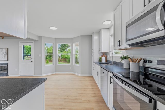 9220 Allegro Drive, Indianapolis, IN 46231