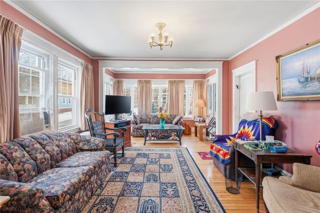 153 Fourth Street, Providence, RI 02906