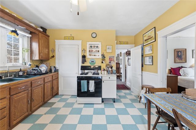 153 Fourth Street, Providence, RI 02906