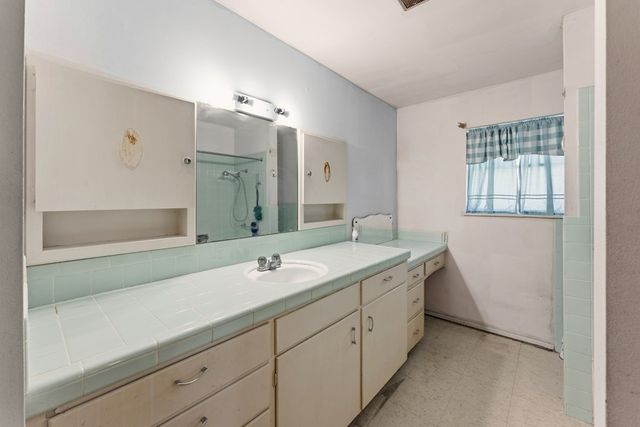 3394 Junction Hwy, Ingram, TX 78025