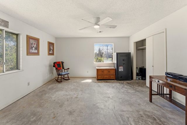 3394 Junction Hwy, Ingram, TX 78025