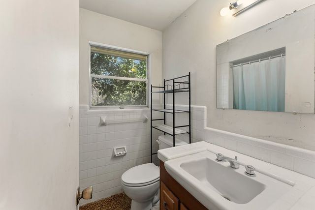 3394 Junction Hwy, Ingram, TX 78025