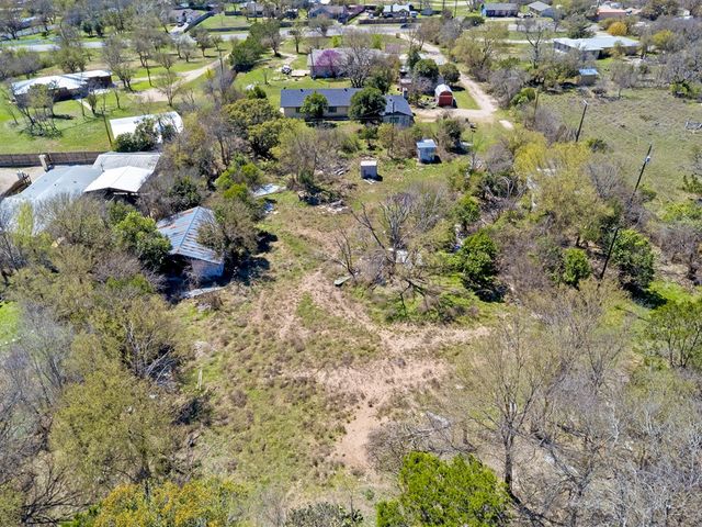 3394 Junction Hwy, Ingram, TX 78025