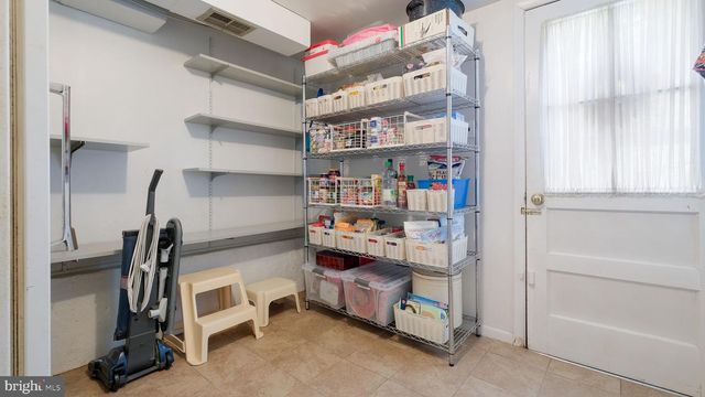 138 WOODLAND DR, Montgomeryville, PA 18936