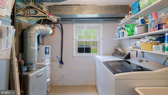 138 WOODLAND DR, Montgomeryville, PA 18936