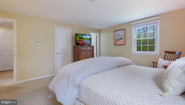 138 WOODLAND DR, Montgomeryville, PA 18936