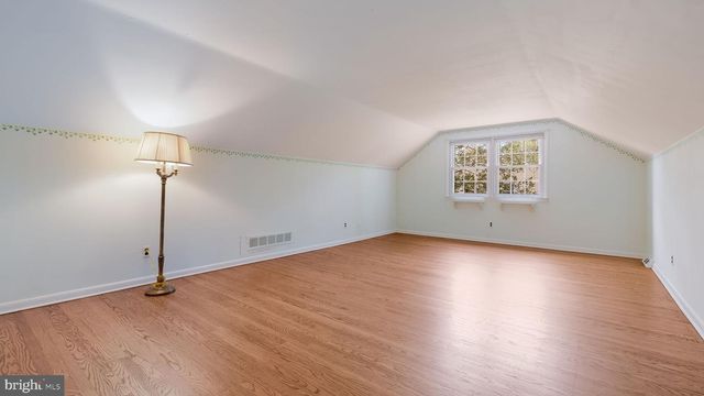 138 WOODLAND DR, Montgomeryville, PA 18936